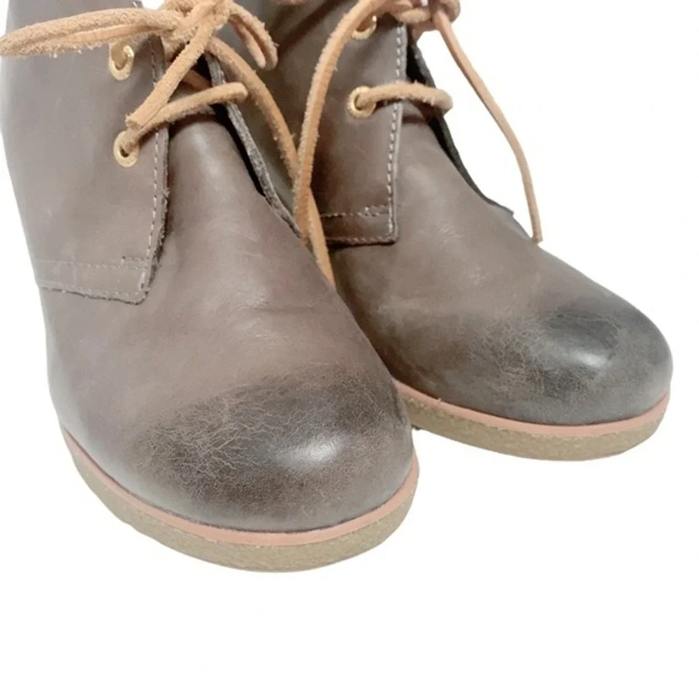 Sperry TopSider Harlow Wedge Chukka Boots Womens‎ Size 8M  Burnished Leather